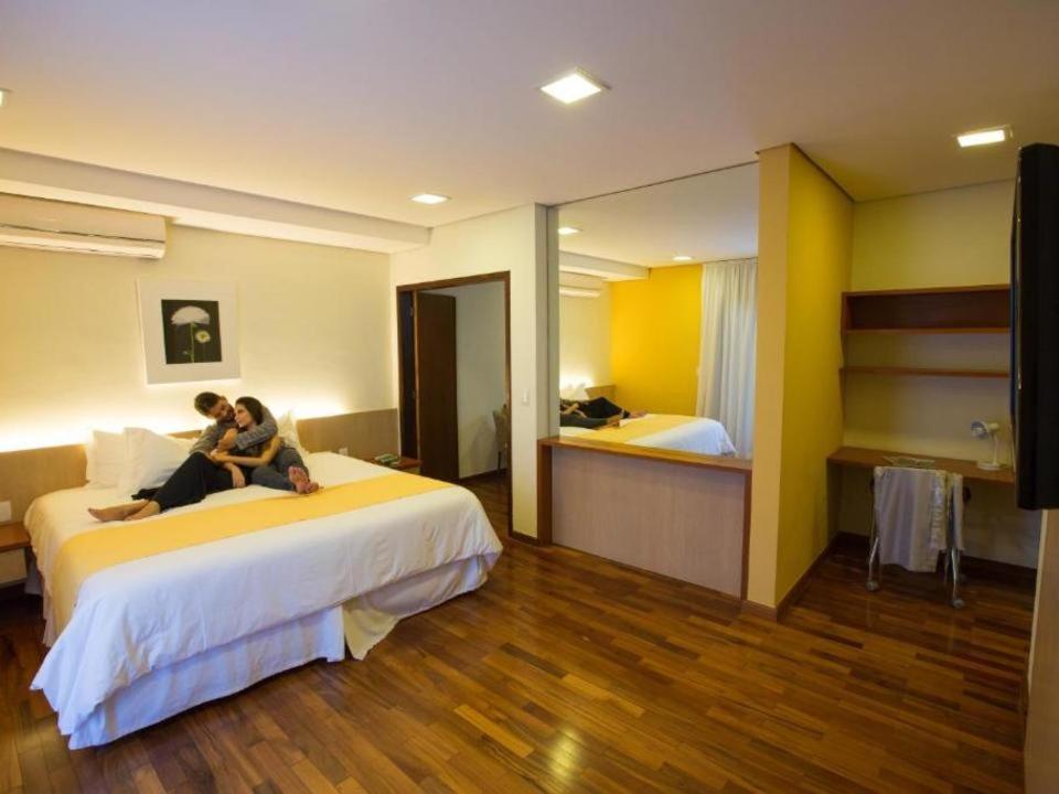 Ramada By Wyndham Furnaspark Formiga Exterior foto