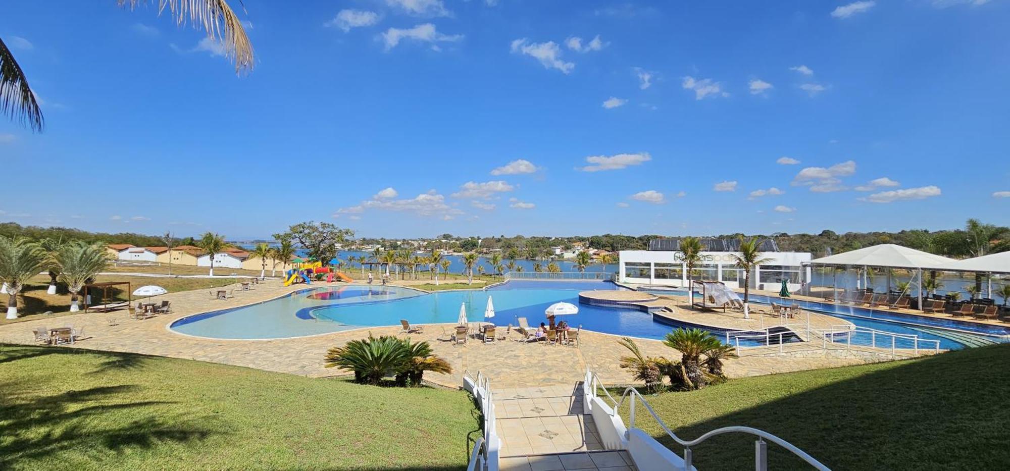 Ramada By Wyndham Furnaspark Formiga Exterior foto